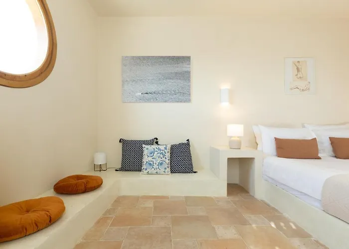 Two Beautiful & 1 Large Patio * Drepano (Argolis)